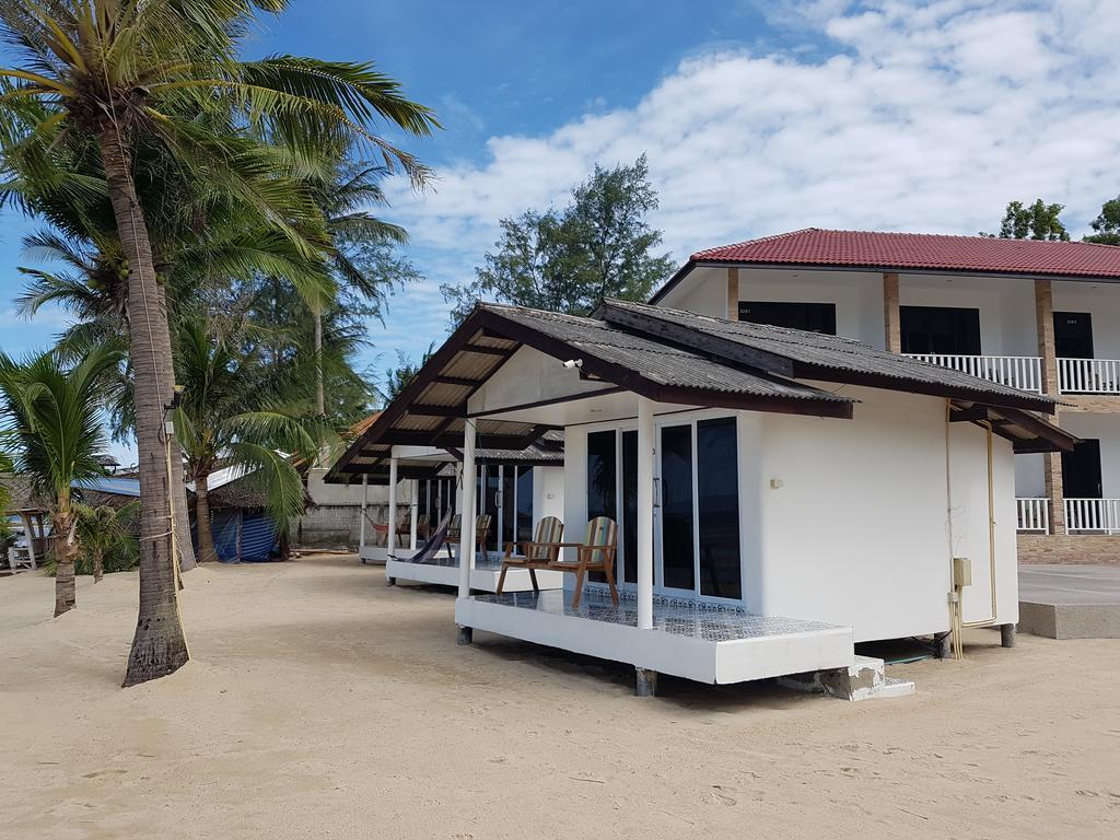 Mac'S Bay Resort Баан Тай Экстерьер фото